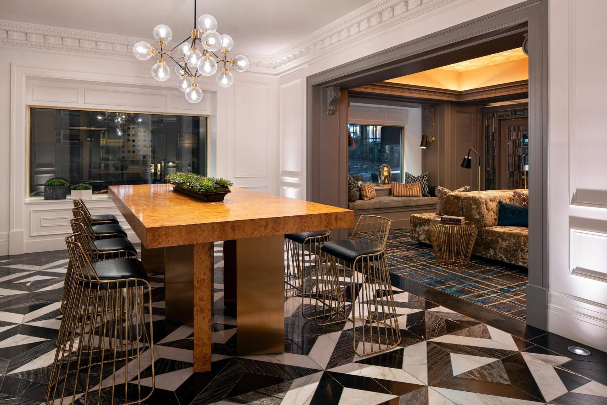 Courtyard By Marriott San Francisco Downtown/Van Ness Ave Екстериор снимка